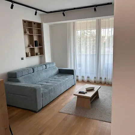 A302 Montebello Apartment *